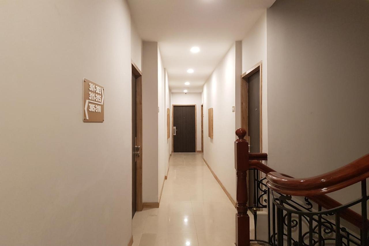OYO 90015 Platinum Guest House Medan Extérieur photo